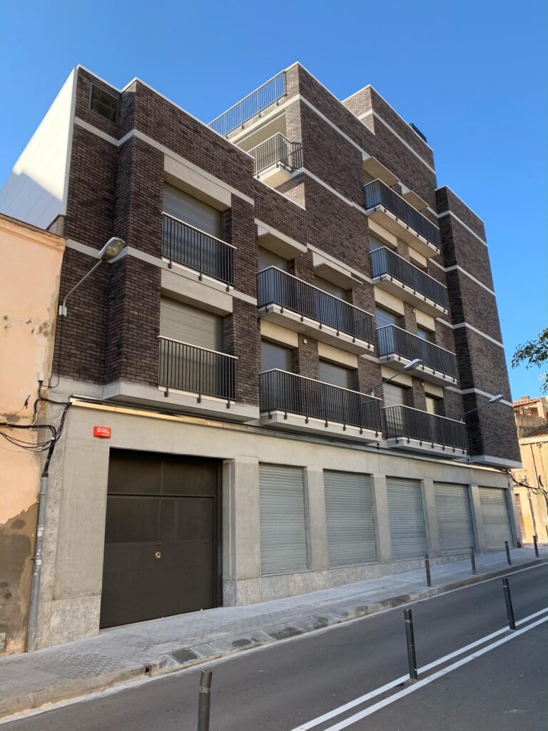 Edifici plurifamiliar de 6 habitatges a Mataró | Chacosa Construccions