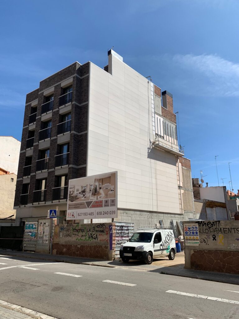 Edifici plurifamiliar de 6 habitatges a Mataró | Chacosa Construccions