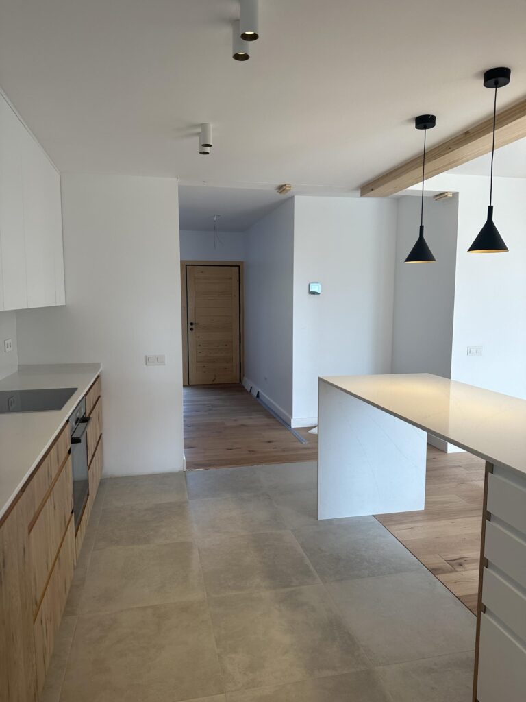 Habitatge unifamiliar amb piscina a Teia | Chacosa Construccions