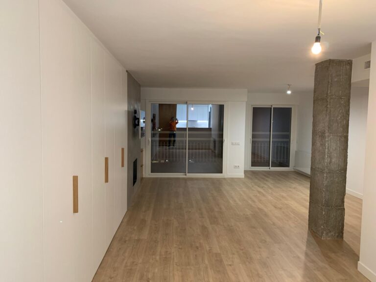 Reforma de pis en edifici plurifamiliar a Sant Vicenç de Montalt | Chacosa Construccions