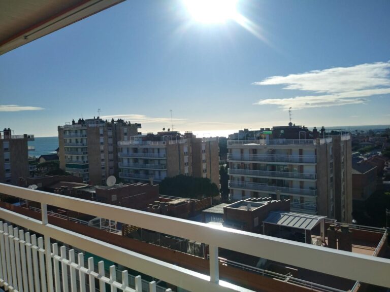Reforma de pis en edifici plurifamiliar a Sant Vicenç de Montalt | Chacosa Construccions