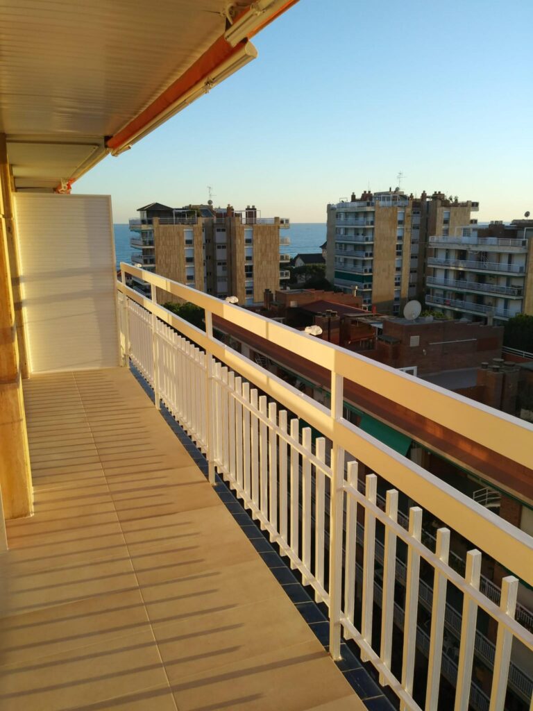 Reforma de pis en edifici plurifamiliar a Sant Vicenç de Montalt | Chacosa Construccions