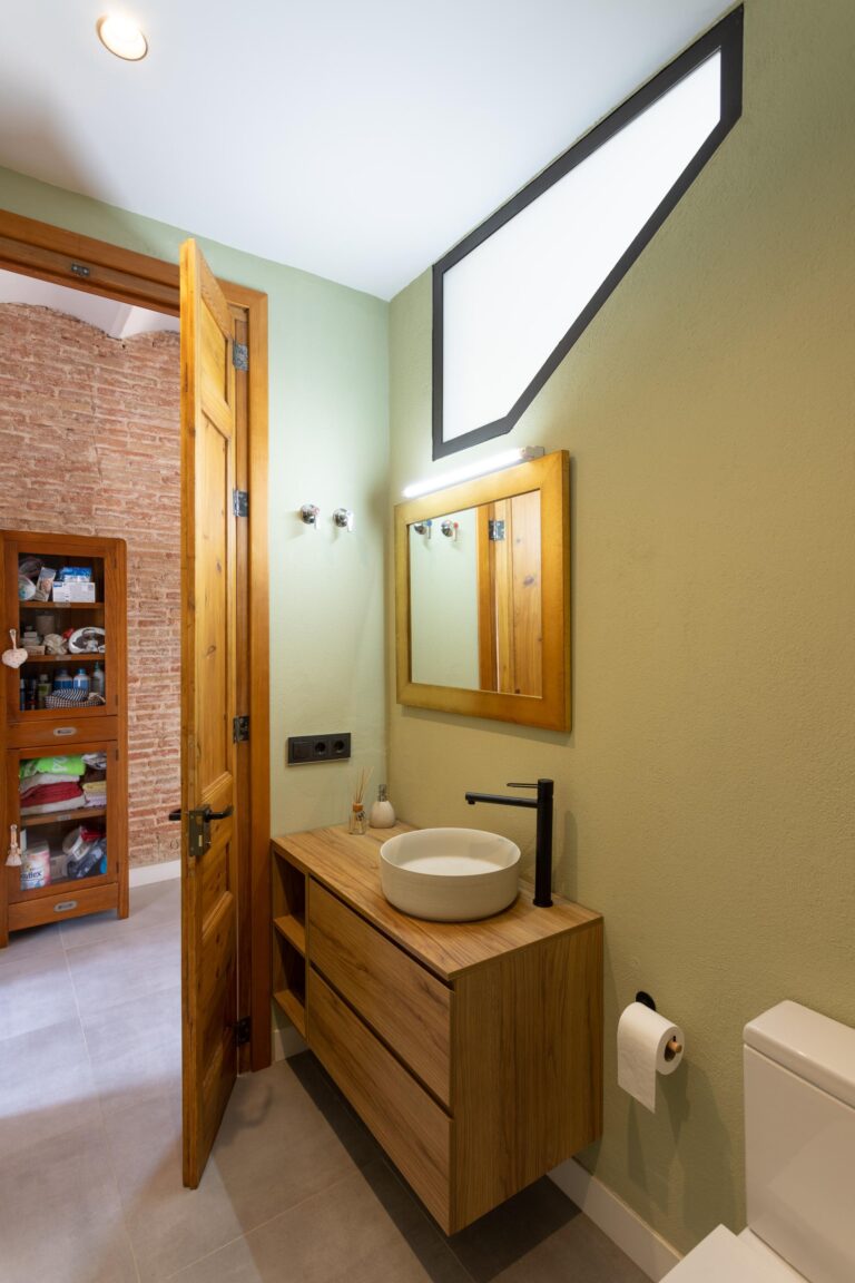 Rehabilitacio integral de casa modernista a Badalona | Chacosa Construccions