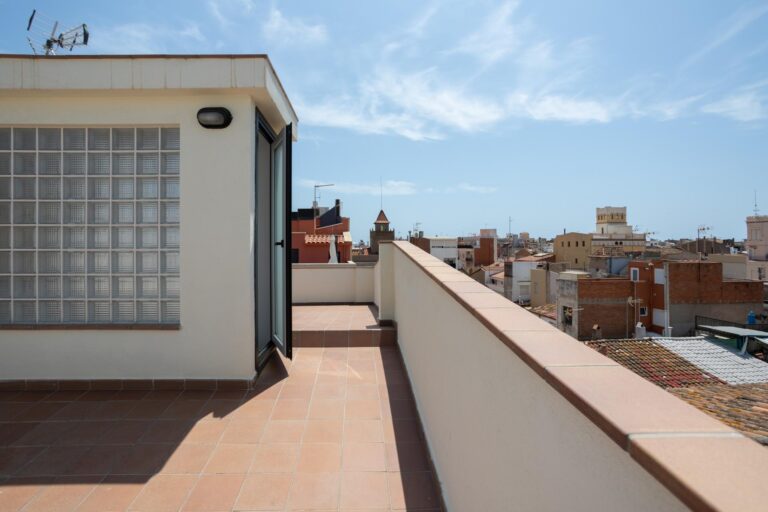 Rehabilitacio integral de casa modernista a Badalona | Chacosa Construccions