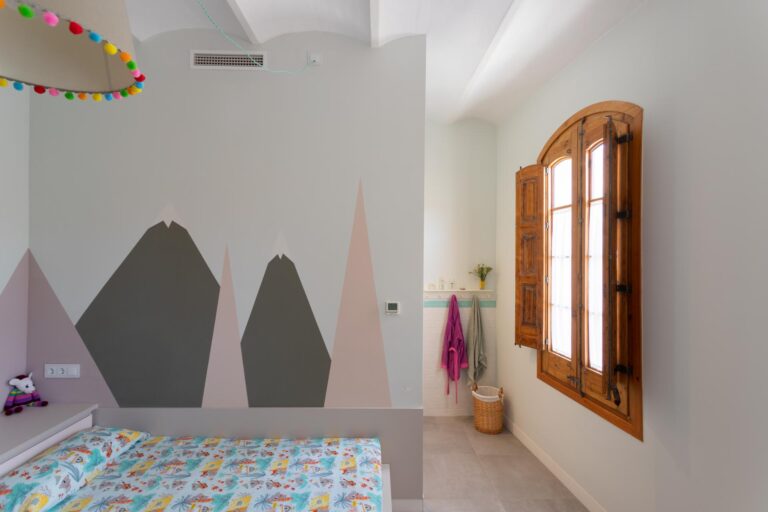 Rehabilitacio integral de casa modernista a Badalona | Chacosa Construccions