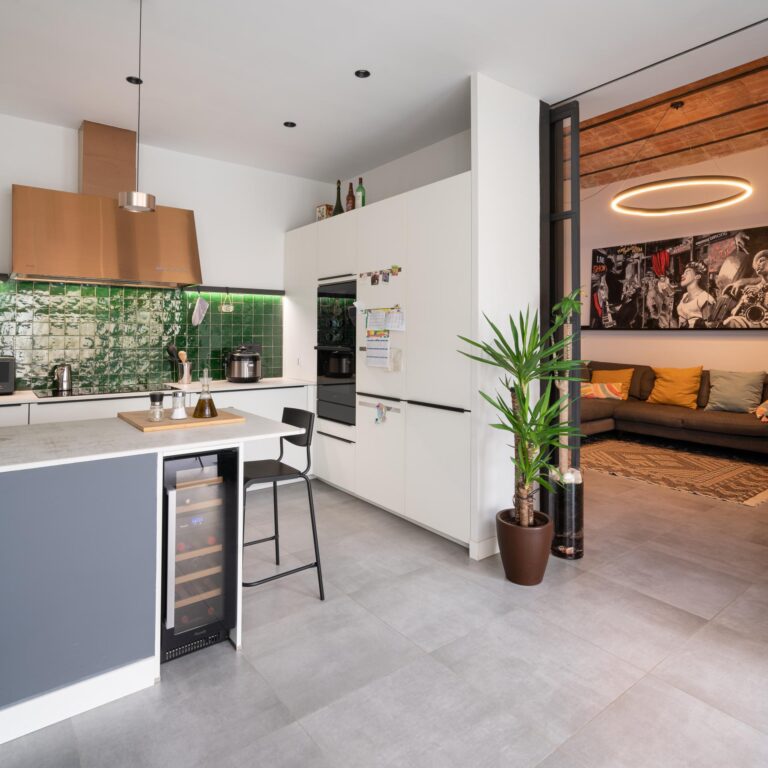 Rehabilitacio integral de casa modernista a Badalona | Chacosa Construccions
