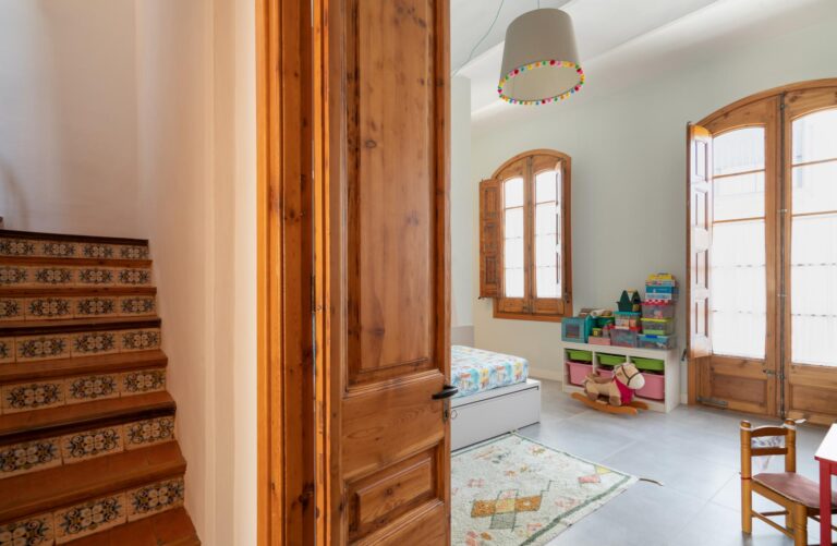 Rehabilitacio integral de casa modernista a Badalona | Chacosa Construccions