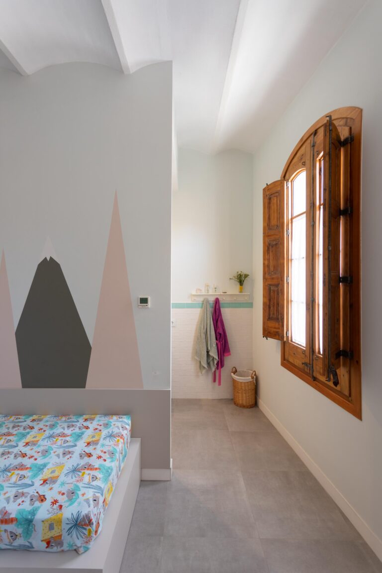 Rehabilitacio integral de casa modernista a Badalona | Chacosa Construccions