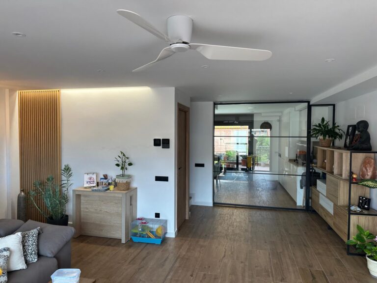 Rehabilitacio integral habitatge unifamiliar aparellat a Mataro | Chacosa Construccions